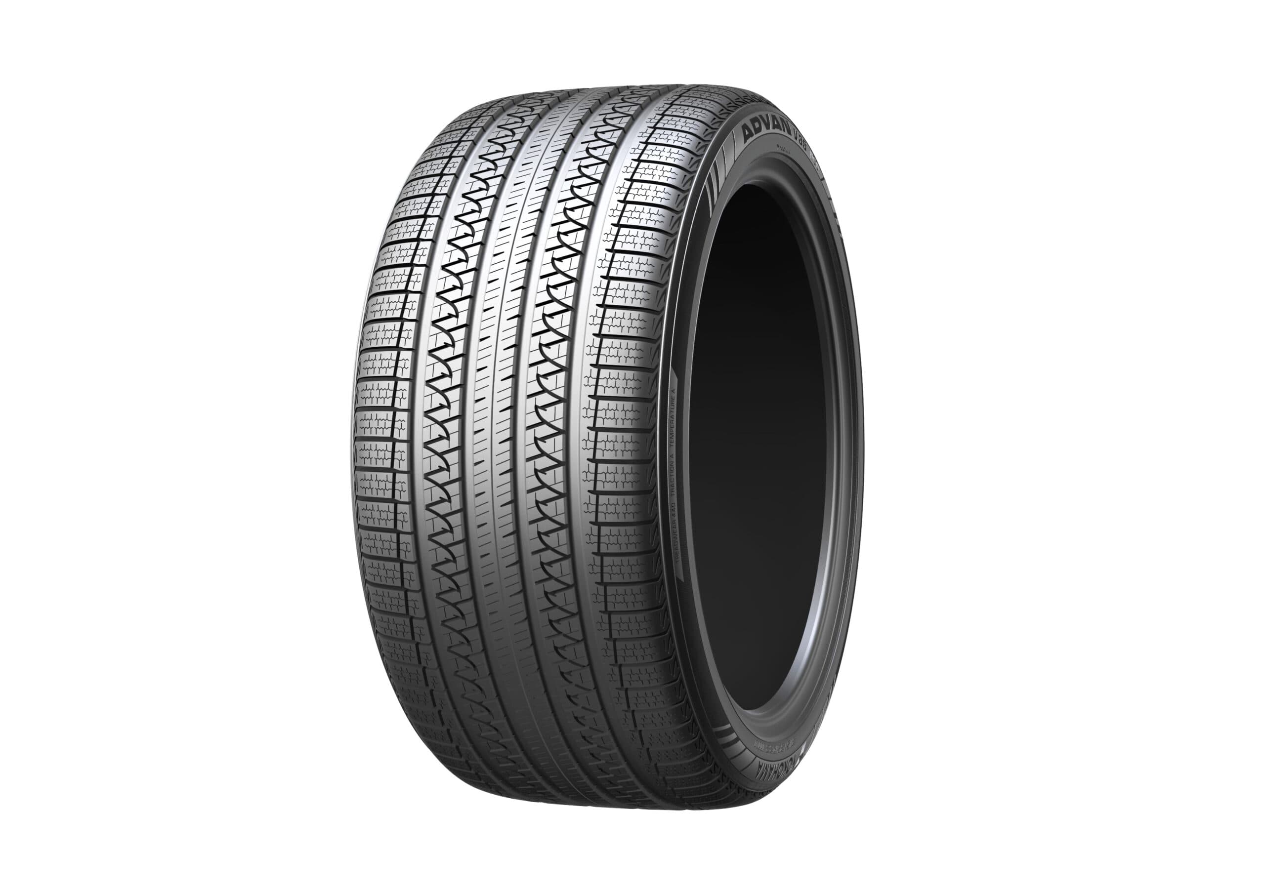 تجهيز سيارة بورش كايين بإطارات ADVAN V35 من شركة يوكوهاما للإطارات